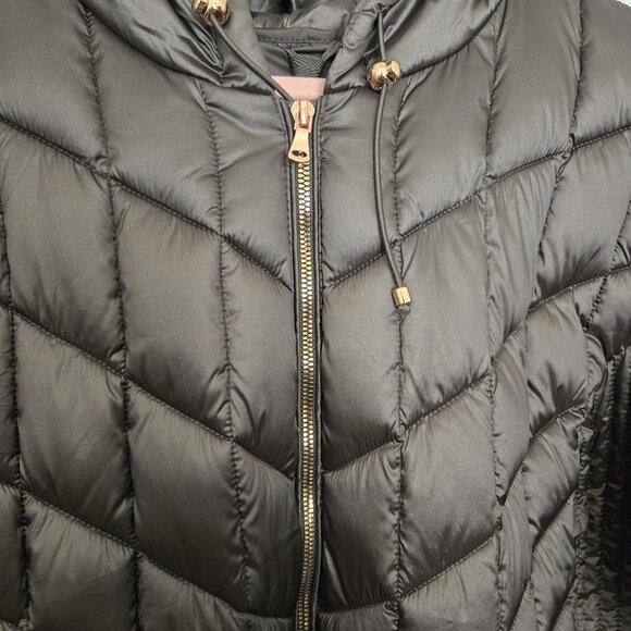 NWT Lane Bryant Packable Puffer Coat Chevron Quilted Plus Size 22/24 - Picture 4 of 8